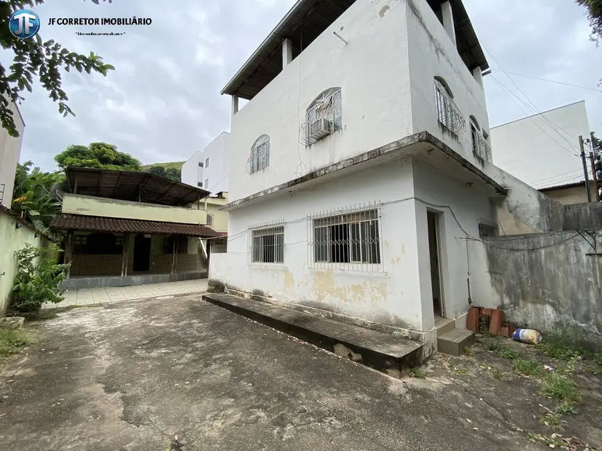 Foto 1 de Casa com 4 quartos à venda, 330m2 em Ipatinga - MG