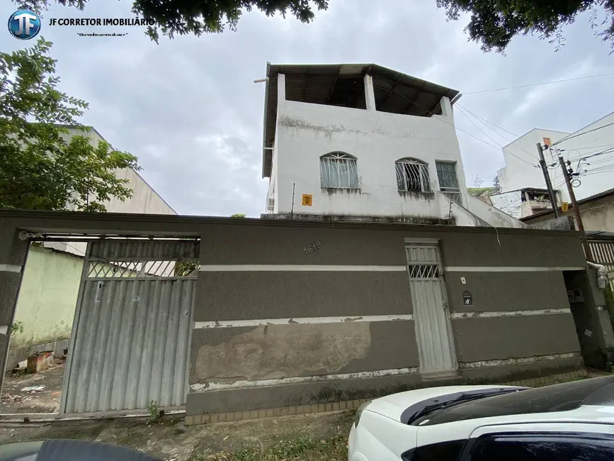 Foto 2 de Casa com 4 quartos à venda, 330m2 em Ipatinga - MG