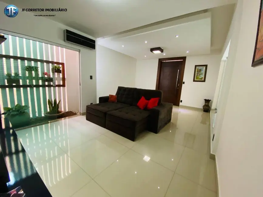 Casa com 3 quartos à venda, 250m2 em Vila Ipanema, Ipatinga - MG - imagem 6 Foto 6 de Casa com 3 quartos à venda, 250m2 em Vila Ipanema, Ipatinga - MG