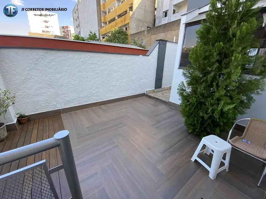 Casa com 4 quartos à venda, 360m2 em Iguaçu, Ipatinga - MG - imagem 4 Foto 4 de Casa com 4 quartos à venda, 360m2 em Iguaçu, Ipatinga - MG