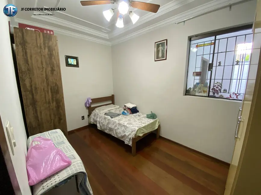 Casa com 4 quartos à venda, 360m2 em Iguaçu, Ipatinga - MG - imagem 7 Foto 7 de Casa com 4 quartos à venda, 360m2 em Iguaçu, Ipatinga - MG