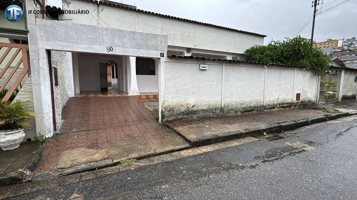 Foto 2 de Casa com 3 quartos à venda, 325m2 em Bom Retiro, Ipatinga - MG