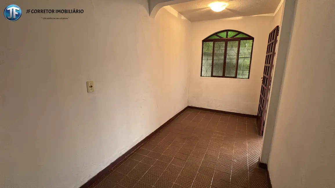 Foto 5 de Casa com 3 quartos à venda, 325m2 em Bom Retiro, Ipatinga - MG