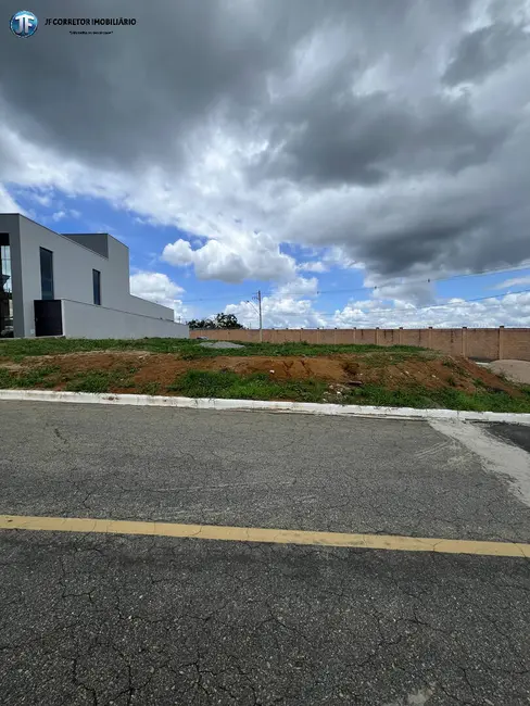 Foto 6 de Terreno / Lote à venda, 500m2 em Caratinga - MG