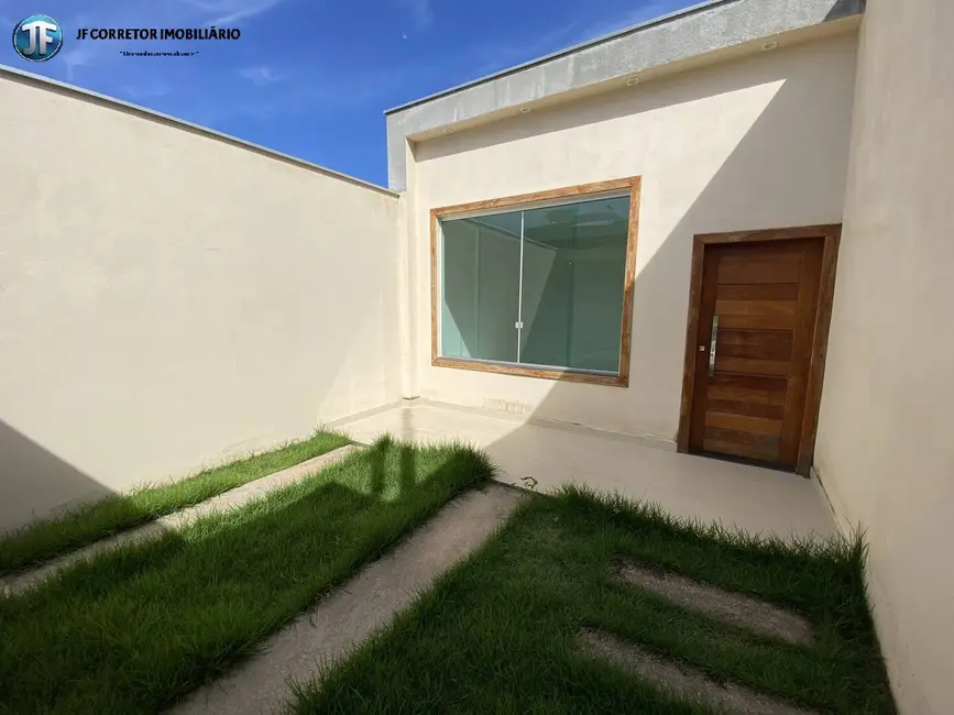 Foto 1 de Casa com 3 quartos à venda, 93m2 em Santana Do Paraiso - MG
