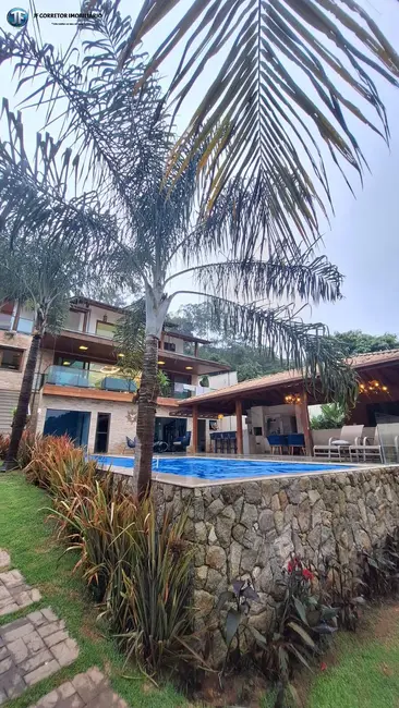 Foto 1 de Chácara com 5 quartos à venda, 3800m2 em Timoteo - MG
