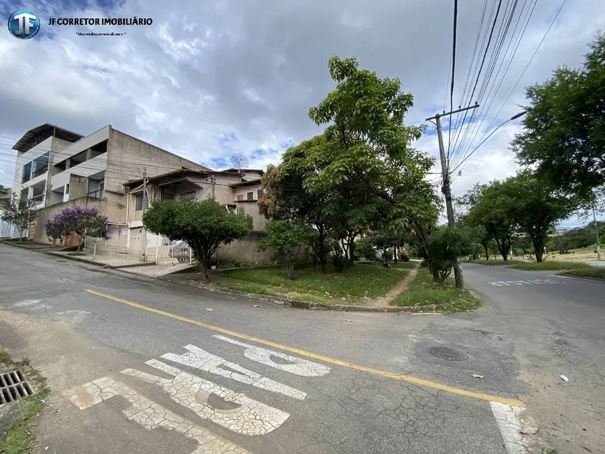 Casa à venda, 300m2 em Ideal, Ipatinga - MG - imagem 5 Foto 5 de Casa à venda, 300m2 em Ideal, Ipatinga - MG