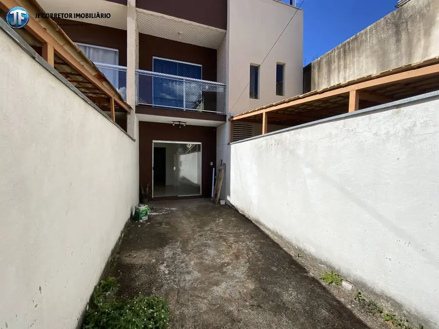 Foto 1 de Casa com 2 quartos à venda, 85m2 em Santana Do Paraiso - MG