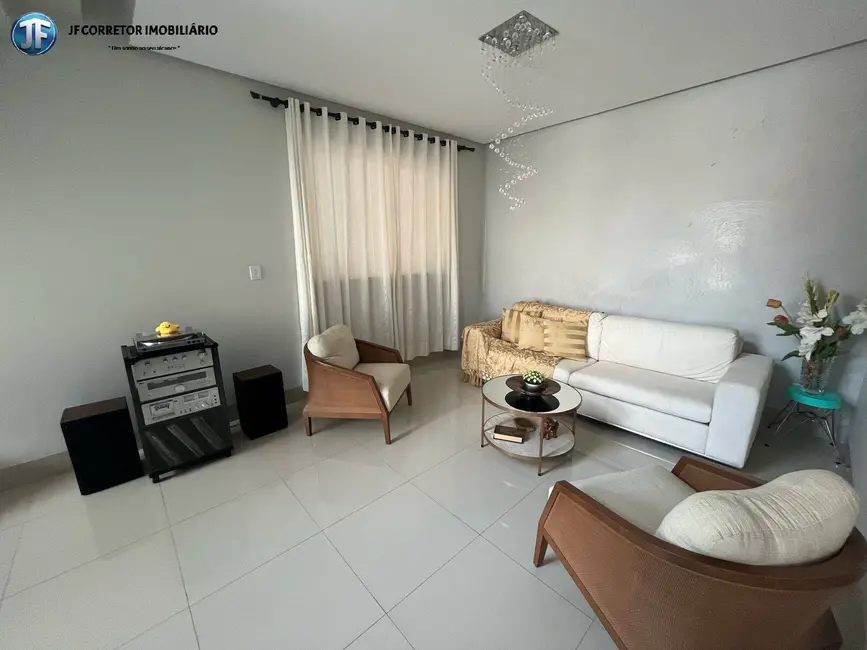 Foto 1 de Casa com 4 quartos à venda, 300m2 em Recanto, Ipatinga - MG