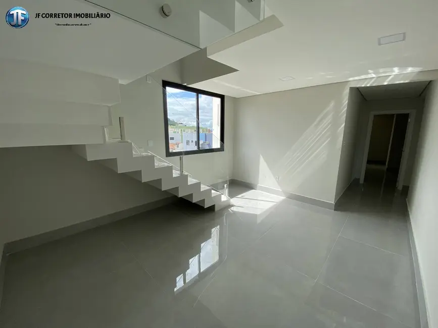 Foto 2 de Cobertura com 3 quartos à venda, 215m2 em Cidade Nobre, Ipatinga - MG