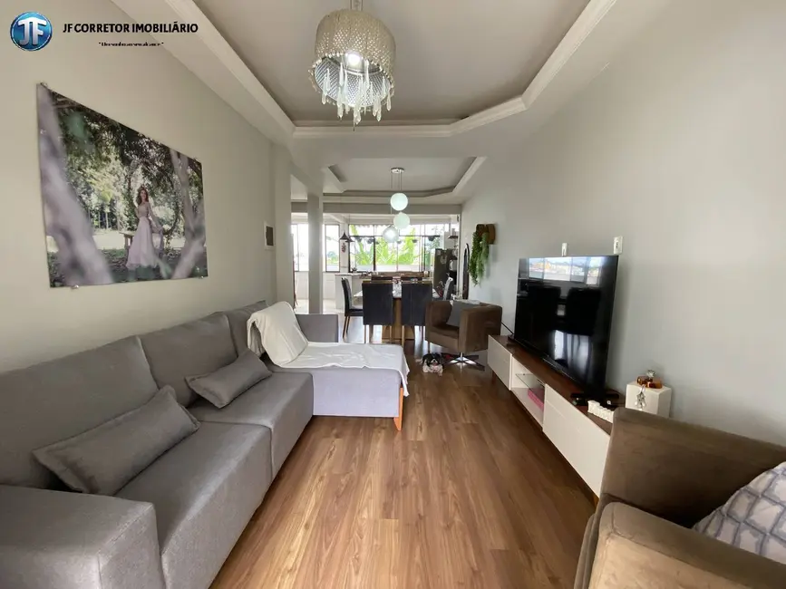 Casa com 5 quartos à venda, 490m2 em Santana Do Paraiso - MG - imagem 4 Foto 4 de Casa com 5 quartos à venda, 490m2 em Santana Do Paraiso - MG