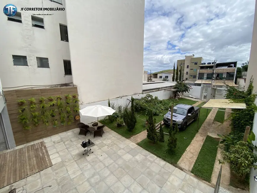 Foto 2 de Casa com 5 quartos à venda, 490m2 em Santana Do Paraiso - MG