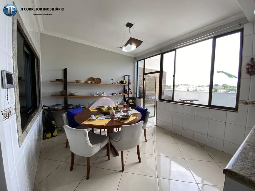 Casa com 5 quartos à venda, 490m2 em Santana Do Paraiso - MG - imagem 9 Foto 9 de Casa com 5 quartos à venda, 490m2 em Santana Do Paraiso - MG