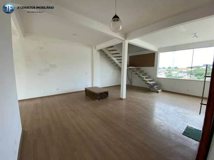 Casa com 5 quartos à venda, 490m2 em Santana Do Paraiso - MG - imagem 6 Foto 6 de Casa com 5 quartos à venda, 490m2 em Santana Do Paraiso - MG