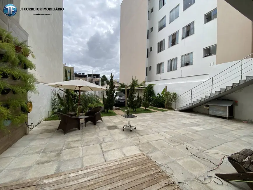 Casa com 5 quartos à venda, 490m2 em Santana Do Paraiso - MG - imagem 3 Foto 3 de Casa com 5 quartos à venda, 490m2 em Santana Do Paraiso - MG