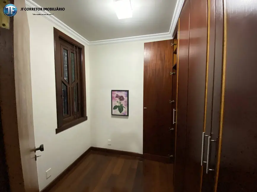 Casa com 4 quartos à venda, 351m2 em Das Águas, Ipatinga - MG - imagem 5 Foto 5 de Casa com 4 quartos à venda, 351m2 em Das Águas, Ipatinga - MG