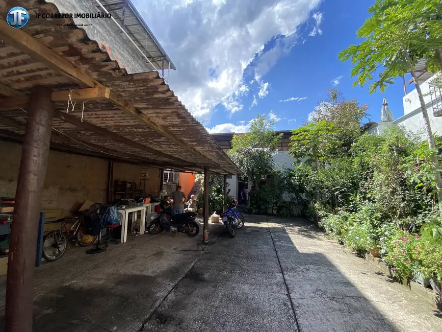 Casa com 2 quartos à venda, 200m2 em Centro, Ipatinga - MG - imagem 6 Foto 6 de Casa com 2 quartos à venda, 200m2 em Centro, Ipatinga - MG