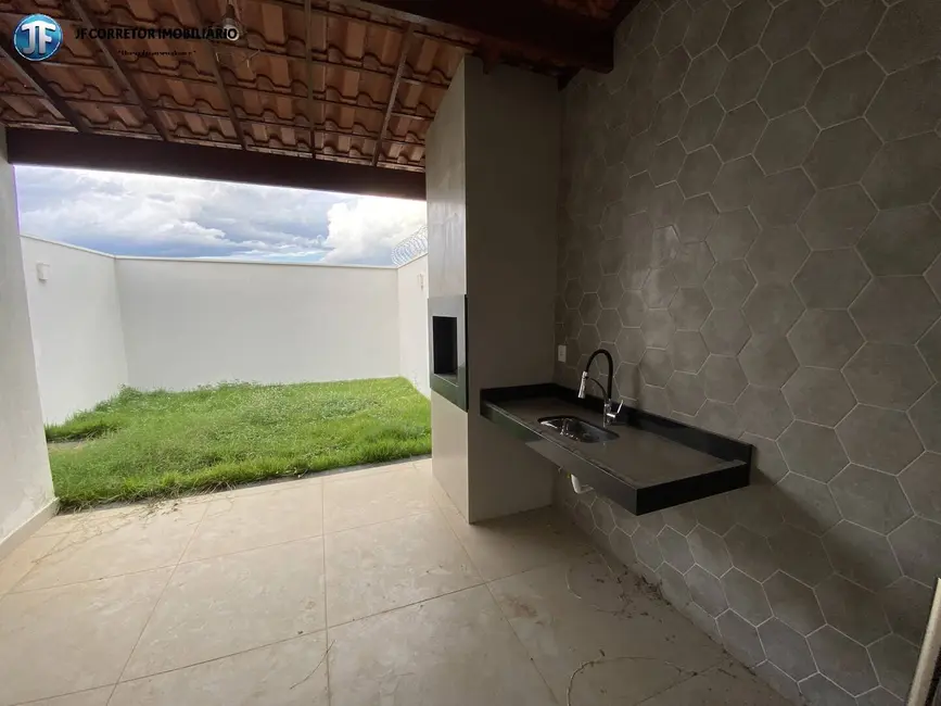 Foto 6 de Casa com 3 quartos à venda, 160m2 em Santana Do Paraiso - MG