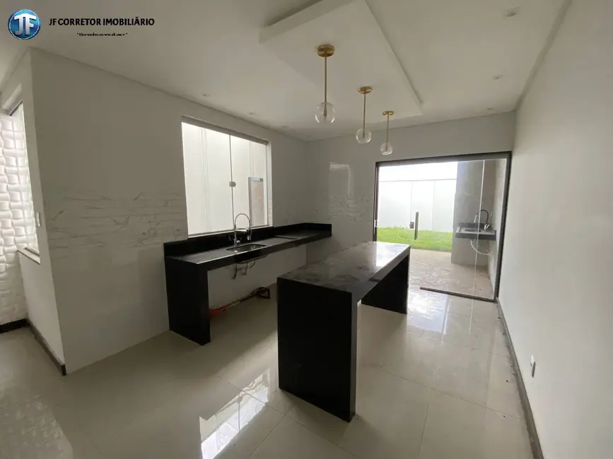 Foto 5 de Casa com 3 quartos à venda, 160m2 em Santana Do Paraiso - MG