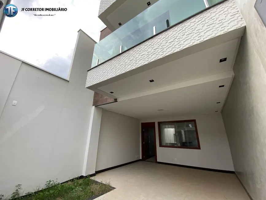 Foto 1 de Casa com 3 quartos à venda, 160m2 em Santana Do Paraiso - MG