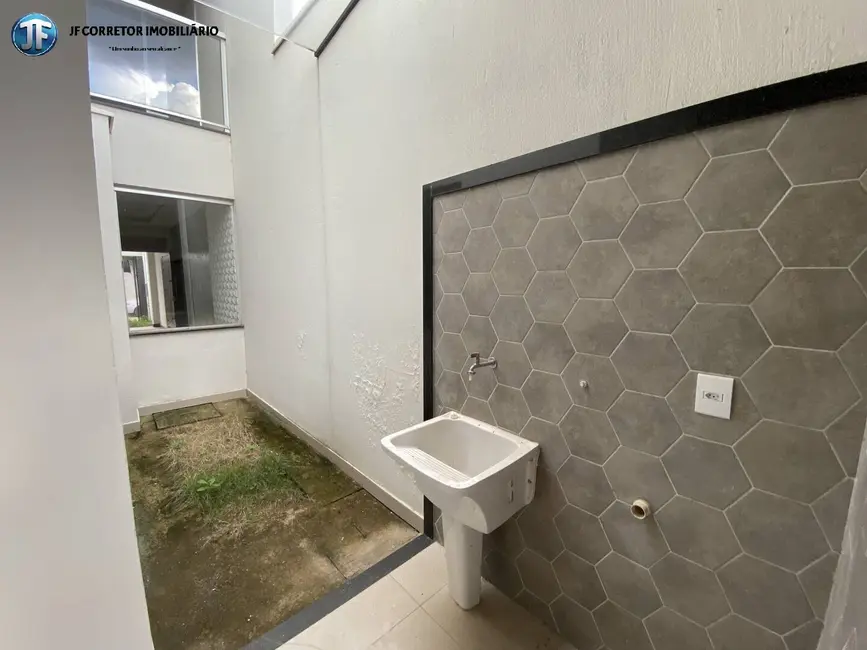 Foto 9 de Casa com 3 quartos à venda, 160m2 em Santana Do Paraiso - MG