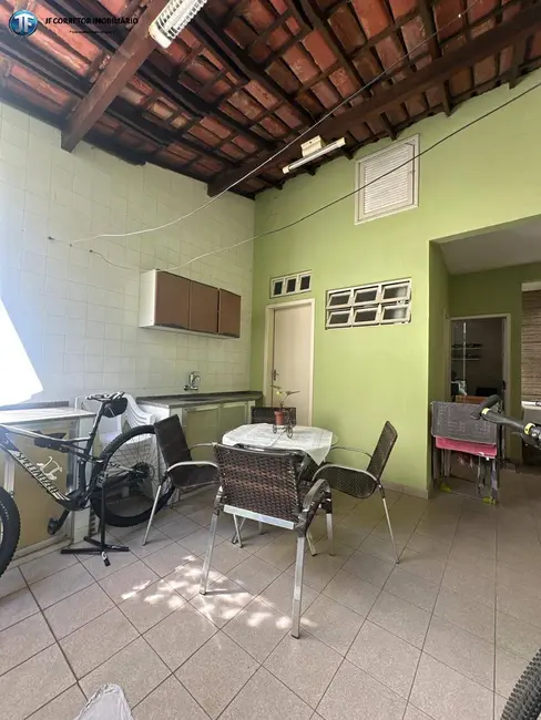 Casa com 3 quartos à venda, 300m2 em Bela Vista, Ipatinga - MG - imagem 5 Foto 5 de Casa com 3 quartos à venda, 300m2 em Bela Vista, Ipatinga - MG
