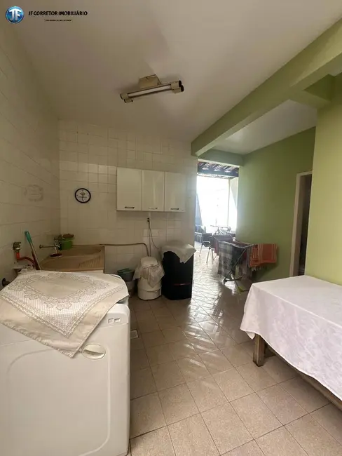 Casa com 3 quartos à venda, 300m2 em Bela Vista, Ipatinga - MG - imagem 8 Foto 8 de Casa com 3 quartos à venda, 300m2 em Bela Vista, Ipatinga - MG