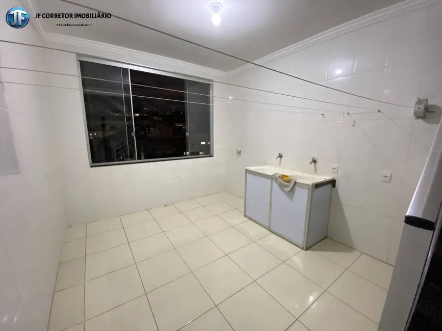 Foto 2 de Casa com 3 quartos à venda, 122m2 em Santana Do Paraiso - MG