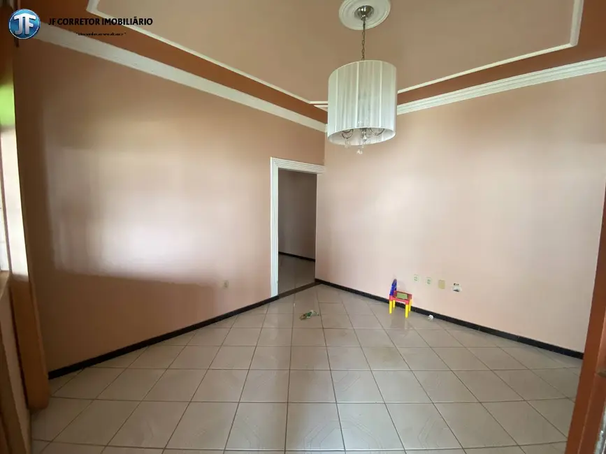 Foto 2 de Casa com 3 quartos à venda, 130m2 em Santana Do Paraiso - MG