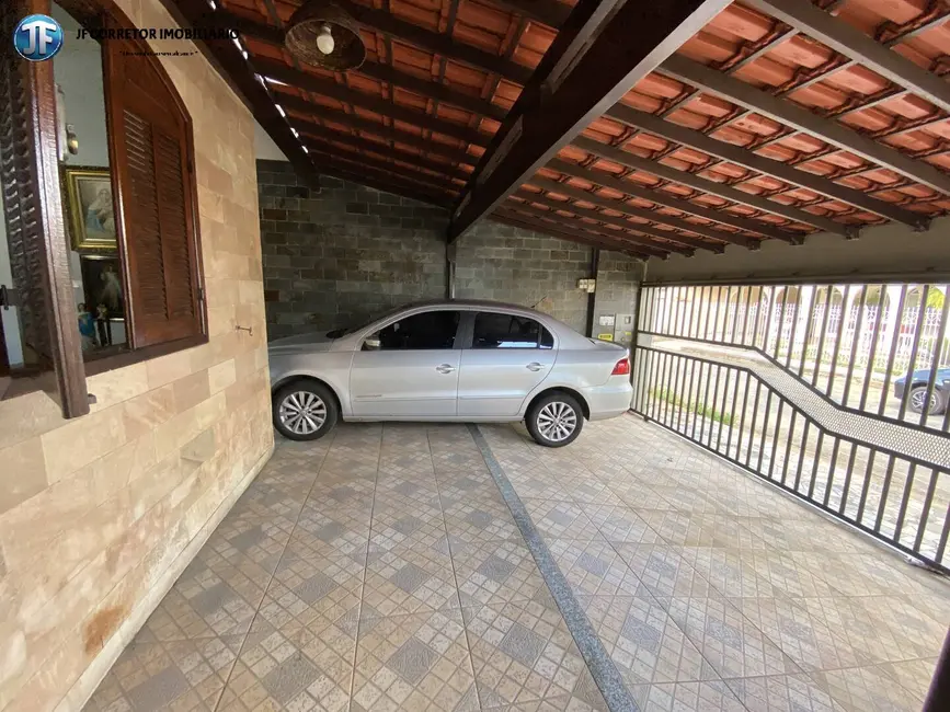 Casa com 3 quartos à venda, 242m2 em Bom Retiro, Ipatinga - MG - imagem 3 Foto 3 de Casa com 3 quartos à venda, 242m2 em Bom Retiro, Ipatinga - MG