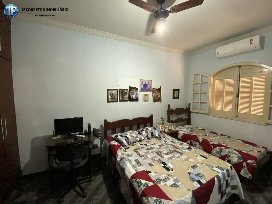 Casa com 3 quartos à venda, 242m2 em Bom Retiro, Ipatinga - MG - imagem 6 Foto 6 de Casa com 3 quartos à venda, 242m2 em Bom Retiro, Ipatinga - MG