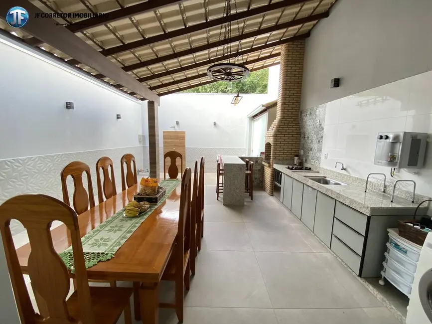 Casa com 3 quartos à venda, 150m2 em Imbaúbas, Ipatinga - MG - imagem 8 Foto 8 de Casa com 3 quartos à venda, 150m2 em Imbaúbas, Ipatinga - MG