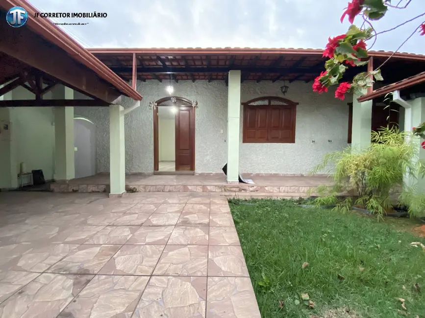 Foto 1 de Casa com 3 quartos à venda, 342m2 em Bom Retiro, Ipatinga - MG