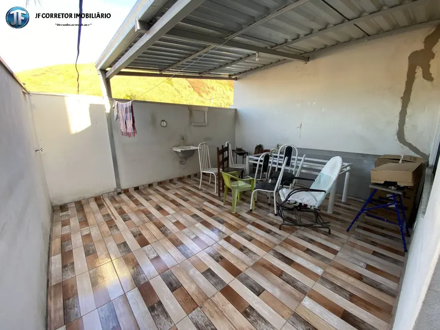 Foto 9 de Casa com 3 quartos à venda, 150m2 em Santana Do Paraiso - MG