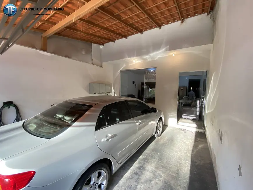 Casa com 3 quartos à venda, 150m2 em Santana Do Paraiso - MG - imagem 1 Foto 1 de Casa com 3 quartos à venda, 150m2 em Santana Do Paraiso - MG