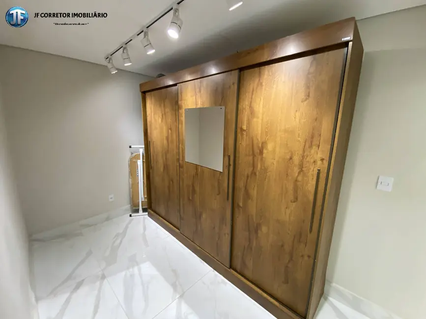 Foto 6 de Casa com 3 quartos à venda, 300m2 em Santana Do Paraiso - MG