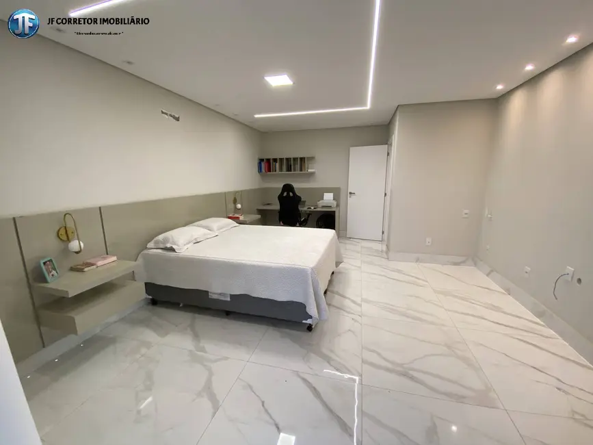 Foto 3 de Casa com 3 quartos à venda, 300m2 em Santana Do Paraiso - MG