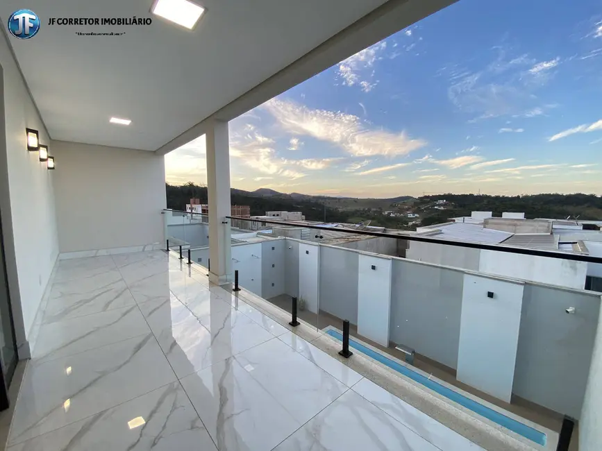 Foto 2 de Casa com 3 quartos à venda, 300m2 em Santana Do Paraiso - MG