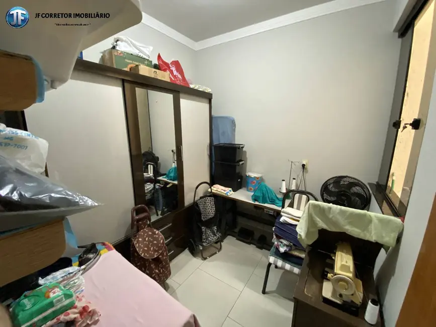 Foto 6 de Apartamento com 3 quartos à venda, 90m2 em Veneza, Ipatinga - MG