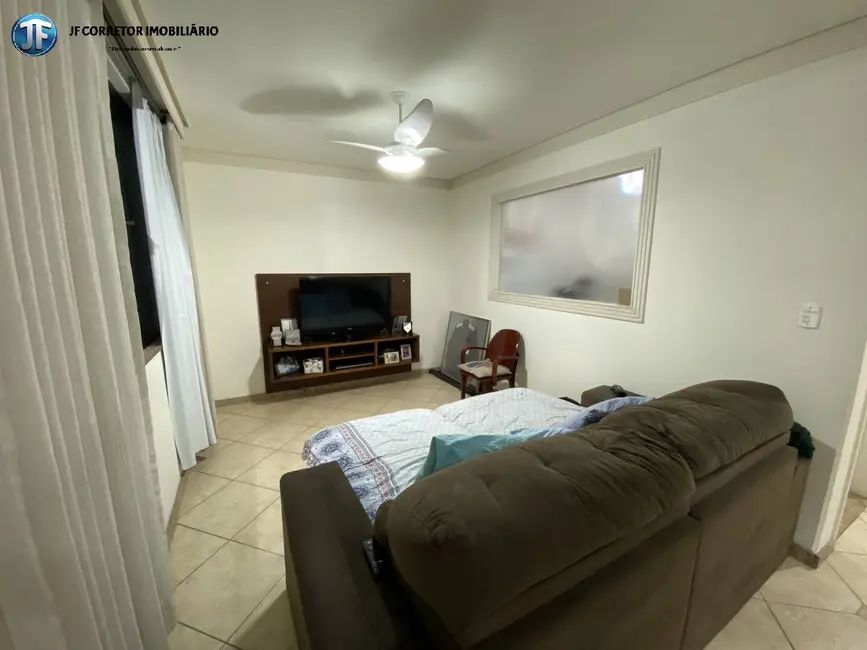 Casa com 3 quartos à venda, 320m2 em Iguaçu, Ipatinga - MG - imagem 6 Foto 6 de Casa com 3 quartos à venda, 320m2 em Iguaçu, Ipatinga - MG