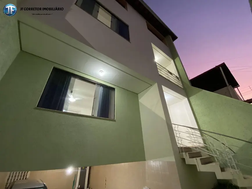 Casa com 3 quartos à venda, 320m2 em Iguaçu, Ipatinga - MG - imagem 1 Foto 1 de Casa com 3 quartos à venda, 320m2 em Iguaçu, Ipatinga - MG