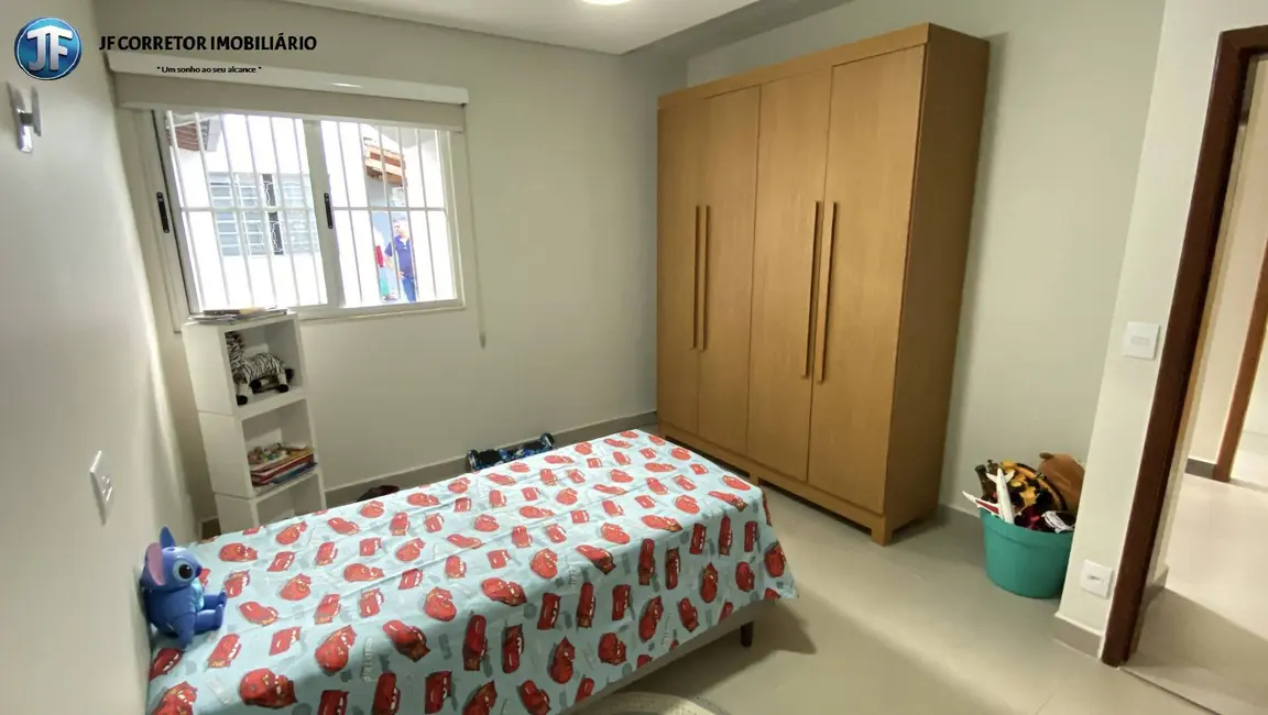 Casa com 3 quartos à venda, 195m2 em Imbaúbas, Ipatinga - MG - imagem 8 Foto 8 de Casa com 3 quartos à venda, 195m2 em Imbaúbas, Ipatinga - MG