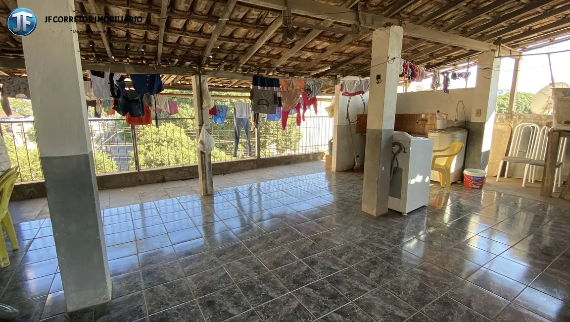 Foto 2 de Sala Comercial à venda, 300m2 em Iguaçu, Ipatinga - MG