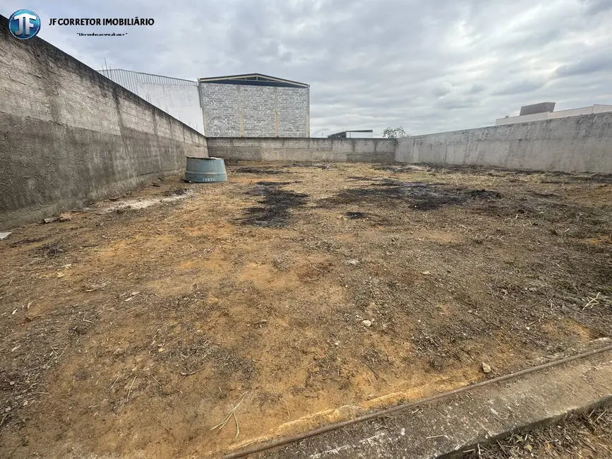 Terreno / Lote à venda, 720m2 em Santana Do Paraiso - MG - imagem 5 Foto 5 de Terreno / Lote à venda, 720m2 em Santana Do Paraiso - MG