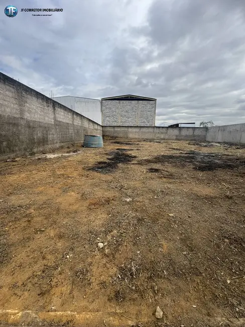 Terreno / Lote à venda, 720m2 em Santana Do Paraiso - MG - imagem 3 Foto 3 de Terreno / Lote à venda, 720m2 em Santana Do Paraiso - MG