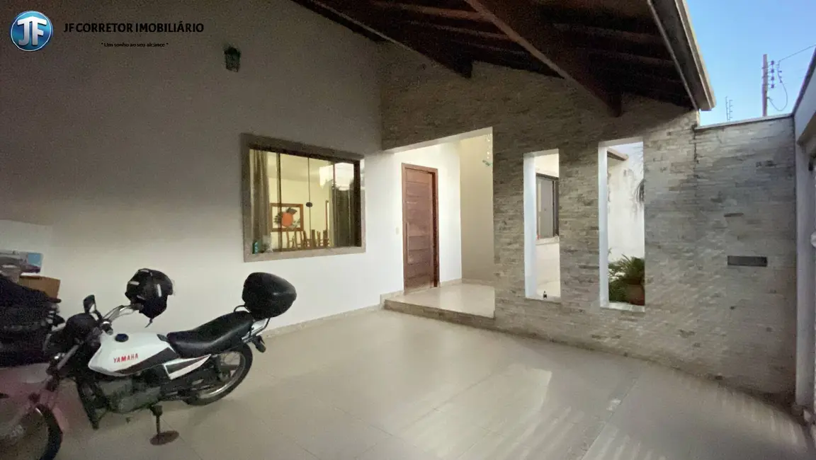 Foto 2 de Casa com 3 quartos à venda, 333m2 em Imbaúbas, Ipatinga - MG