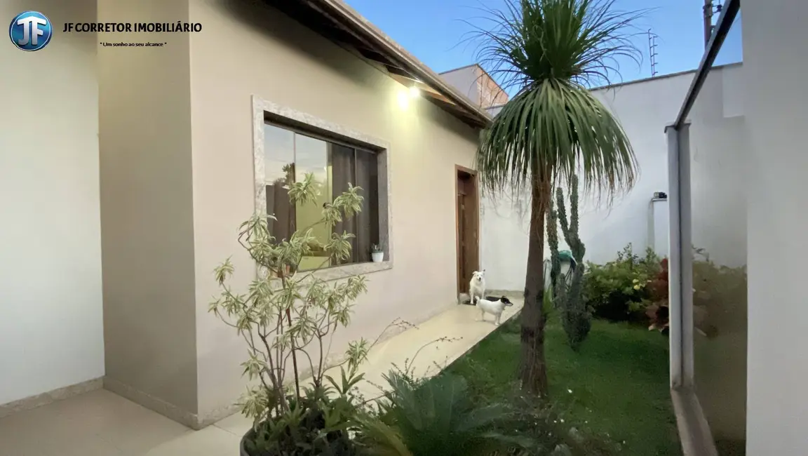 Casa com 3 quartos à venda, 333m2 em Imbaúbas, Ipatinga - MG - imagem 3 Foto 3 de Casa com 3 quartos à venda, 333m2 em Imbaúbas, Ipatinga - MG