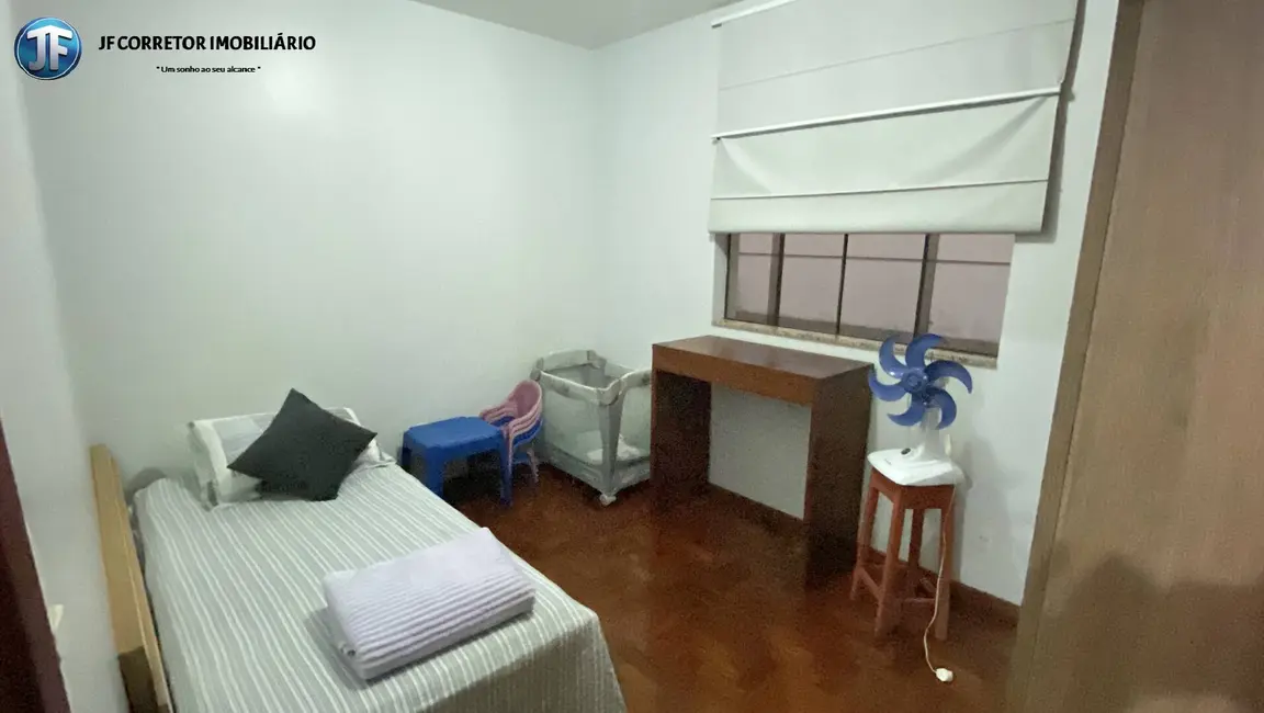 Casa com 3 quartos à venda, 333m2 em Imbaúbas, Ipatinga - MG - imagem 8 Foto 8 de Casa com 3 quartos à venda, 333m2 em Imbaúbas, Ipatinga - MG