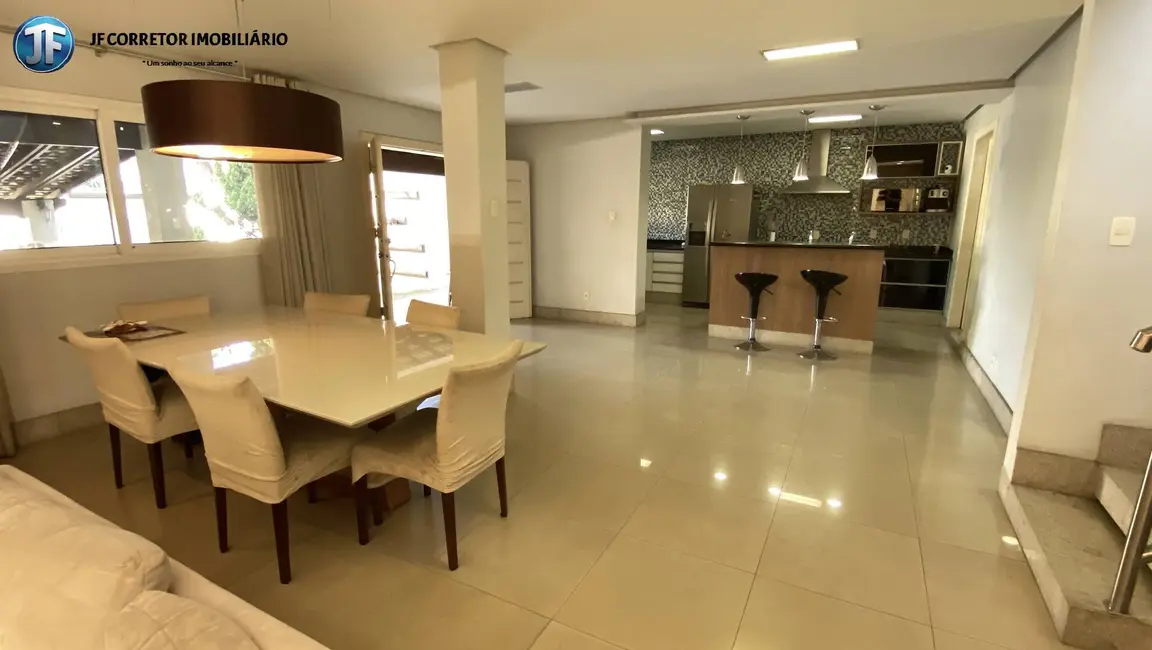 Casa com 3 quartos à venda, 342m2 em Imbaúbas, Ipatinga - MG - imagem 8 Foto 8 de Casa com 3 quartos à venda, 342m2 em Imbaúbas, Ipatinga - MG