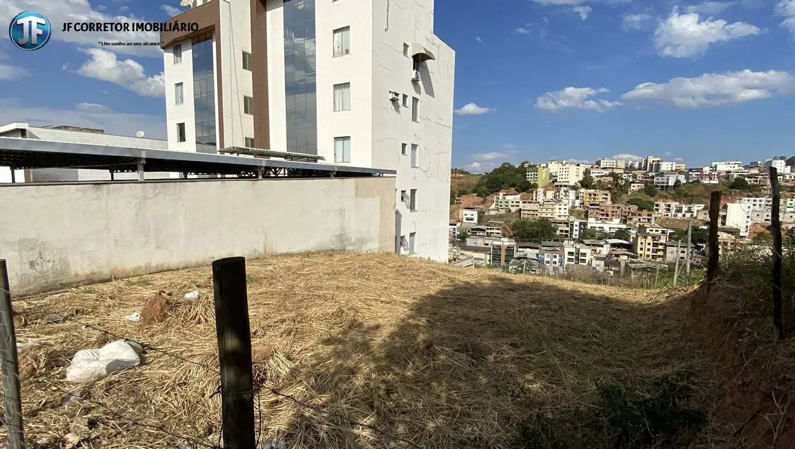 Terreno / Lote à venda, 360m2 em Santana Do Paraiso - MG - imagem 3 Foto 3 de Terreno / Lote à venda, 360m2 em Santana Do Paraiso - MG